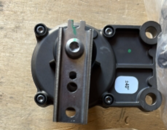 Кран уровня пола DONGFENG GX DFH4180